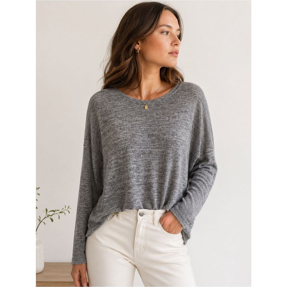 rag & bone Anthropologie Long Sleeve Top in Gray size M
